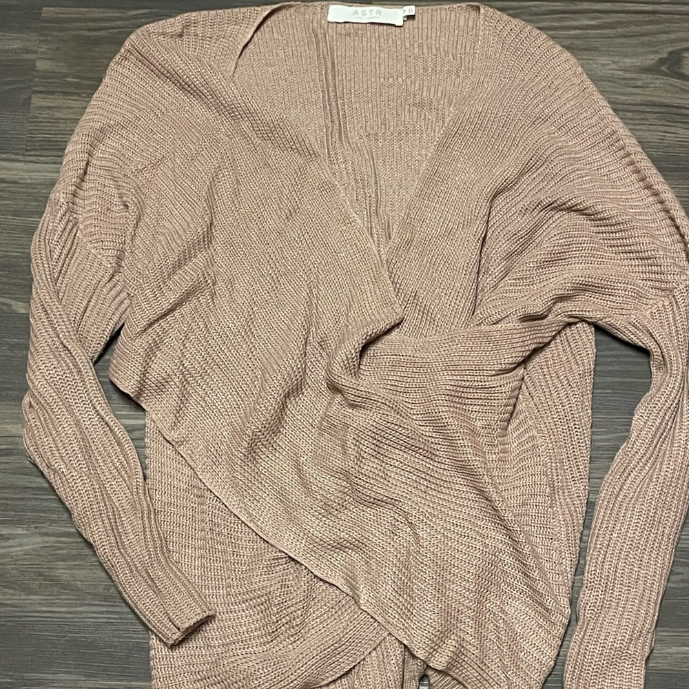 ASTR Mauve Lightweight Wrap Sweater
